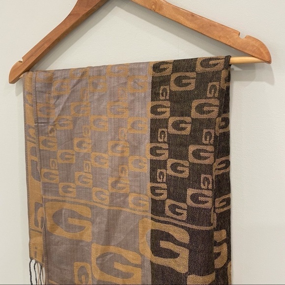 Pashmina Scarf / Wrap - Picture 5 of 6